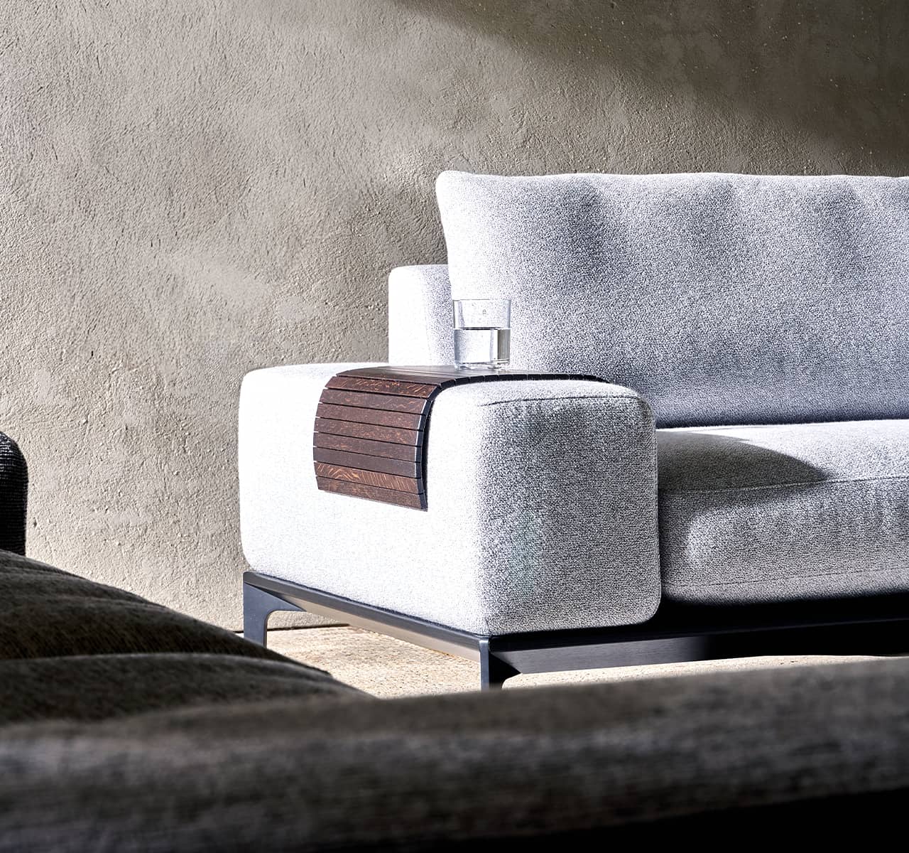 Detailaufnahme Sofa in grau