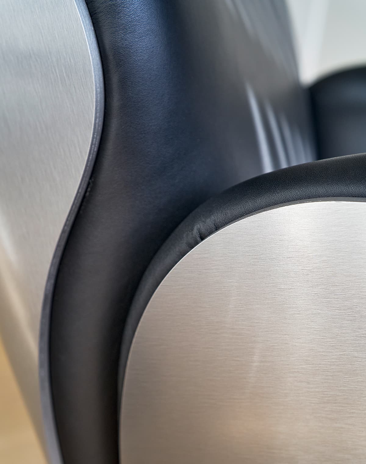 Detailbild vom Ledersessel