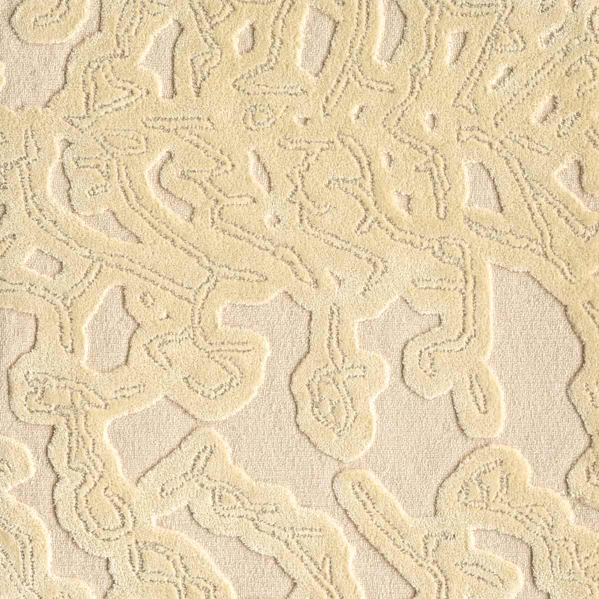 Gemusterter Teppich in einer hellen Farbe