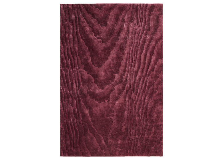 Roter Teppich gemustert