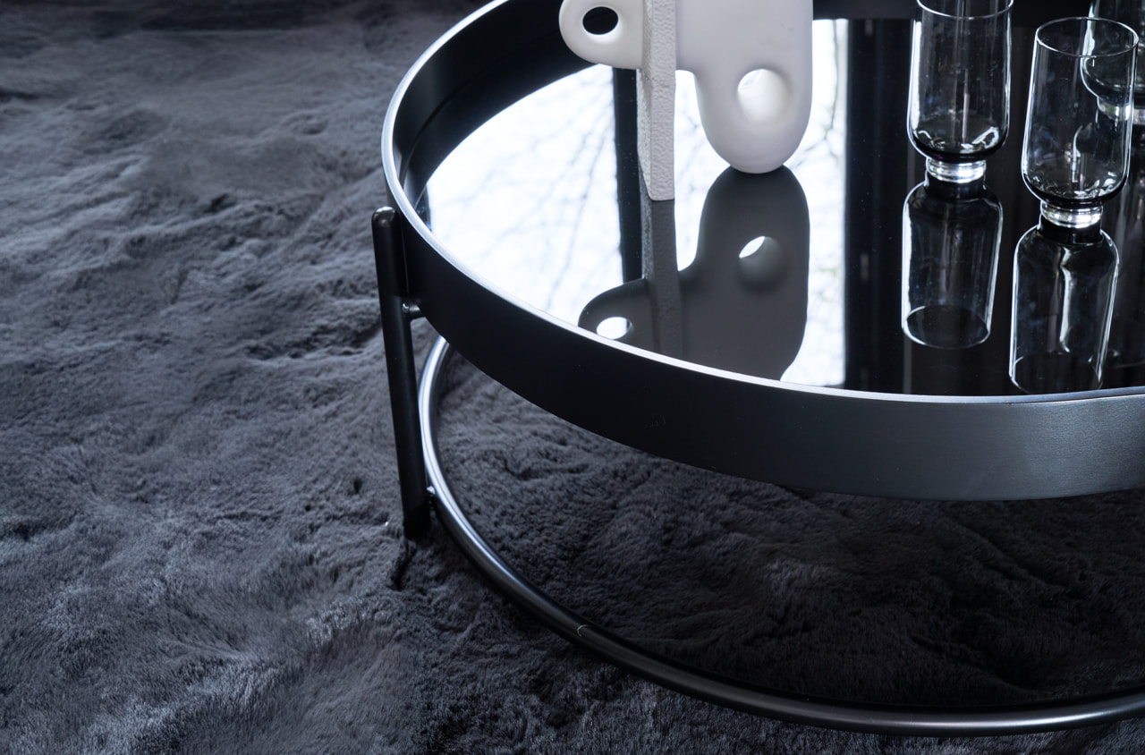 Detailbild runder Couchtisch in schwarz