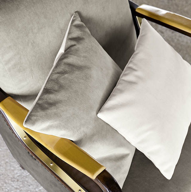 slide-chivasso-pieces-of-my-heart-kingham-s-02.jpg